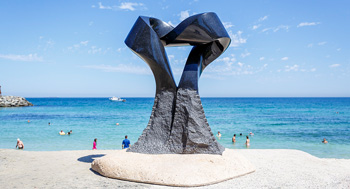Sculptures By the Sea